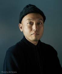 Escritor TOMOHIRO MAEKAWA