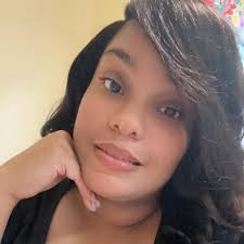 Ambrecha Devins-Mommy Lewis