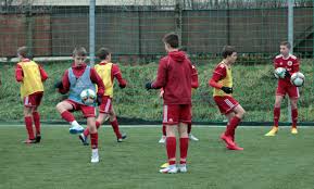 A puskás akadémia új szerzeménye, libor kozák korábban megfordult az angol aston villa és az olasz lazio együtteseinél is. Mlsz Orszagos U14 5 Fordulo Varda La Puskas Akademia Fc 3 1 2021 02 10