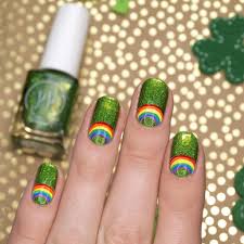 My friends from ireland are some of most welcoming and unpretentious people i've met in my life. 8 Perfect Designs For Your St Patrick S Day Nails Clareivatt Com