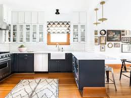 Get rock bottom pricing on cheap kitchen cabinets. 15 Kitchens With Shaker Style Cabinets