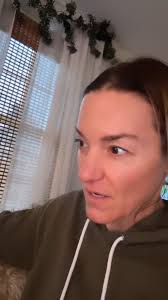 When your kid discovers max volume 🔊 #momlife #parentinghumor #raisingkids 