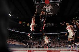 He played prep basketball for img academy in bradenton. How High Can Damian Lillard Go Blazer S Edge