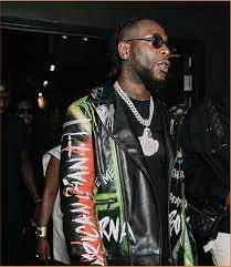Who is the most popular musician in 2020? Top 10 Best Dressed Musician In Africa 2020 Top 10 Best Dressed Male Musicians In Nigeria 2021 Afrokonnect Who Is The Best Artist In South Africa 2020