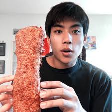 Alex Wysocki's Instagram, Twitter & Facebook