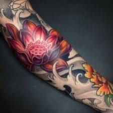 Contact flor de loto tatoos on messenger. 101 Tatuajes De Pez Koi Con Flor De Loto Dekois 2021