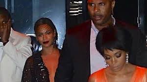 • beyoncé and jay z are music industry titans who've been married since 2008. Jay Z And Beyonce Marriage Problems Will They Get A Divorce