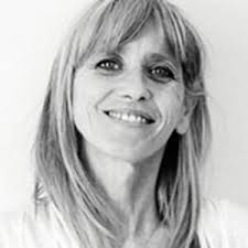 Marina carrère d'encausse fait d'étonnantes révélations sur l'utilité des masques. Nathalie Carrere Biographie News Photos Et Videos Tele Loisirs