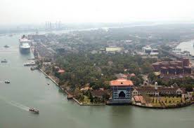 It connects mainland cochin to willingdon island. Largest Artificial Island In India Willingdon Island General Knowledge Quiz Blog