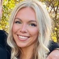 Sarah Mcgee's Instagram, Twitter & Facebook