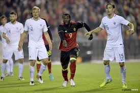 Phần lan 1 1/2 : Kdo5ciiyaluzvm