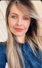 NOTA FALECEU ONTEM A JOVEM ANGERREE STEFANY CAMARGO BRITO COM 33 ANOS  DEIXOU ESPOSO PAIS E IRMÃOS SEU CORPO ESTA SENDO VELADO NA IGREJA  QUADRANGULAR O SEPULTAMENTO SERA AMANHA AS 10 HORAS