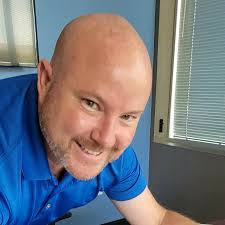 Rob Towns's Instagram, Twitter & Facebook