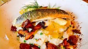 Um zu verhindern, dass er zu leicht wird, wird der donut. Deutsche Kuche In Berlin Hier Findet Ihr Die Besten Orte