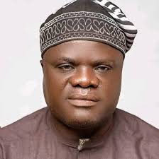 Congratulations to Mr Terry Romain en zanfan Mont Fleuri as Seychelles High  Commission in London is presently headed by Acting High Commissioner Terry  Romain.