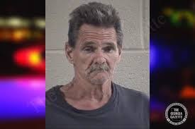 Eric Puentes's Instagram, Twitter & Facebook