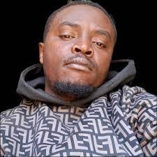 Amos Elias's Instagram, Twitter & Facebook