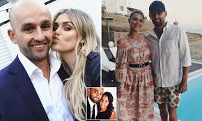 Watch all of the wickets taken by nathan lyon in this year's ashes series in england. Inside Nathan Lyon S Secret Relationship With Hi Blonde Real Estate Agent Daily Mail Online
