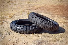5 shinko 712 rear motorcycle tire. Are Knobbies The Best Adventure Motorcycle Tires For Noobs Adv Pulse