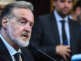 No importa la diplomacia, importa la ideología