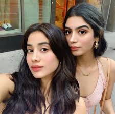 Pin By Lina Chay On Jhanvi Kapoor Celebrities Bollywood Boney Kapoor