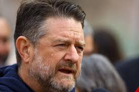 Muerte de carabinero baleado fuera del Teatro Caupolicán: gobernador Orrego  pide apoyo de las FF.AA. para enfrentar crisis de seguridad