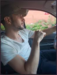 Open to correspondence with all adults Name: Kennith Roger 360194  Connecticut (Osborn Correctional Institution) Age: 40 Messaging him is FREE 