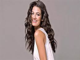 ابي يعمل مدير امن ويغيب عنا احيانا بالشهور خاصة حين تكون الاوضاع. ØªØ§Ø±Ø§ Ø¹Ù…Ø§Ø¯