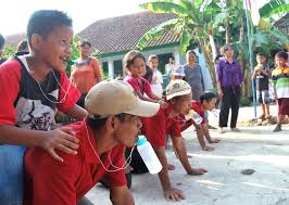 Check spelling or type a new query. 50 Contoh Lomba 17 Agustus Terbaru Lucu Gokil Unik Kreatif Seru