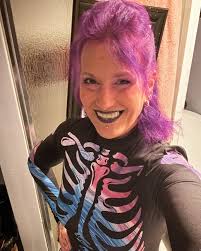 jennie Keller-Dowdle (@jenniekrocks) • Instagram photos and videos