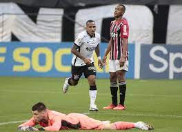 Corinthians e são paulo se enfrentam neste domingo (2), às 22h15 (de brasília), na neo química arena, pela décima rodada do campeonato paulista. Corinthians Tenta Manter Invencibilidade Em Majestosos Na Neo Quimica Arena Veja Retrospecto