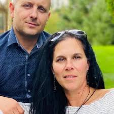 Vicki😃🤪 (@vick.harris)