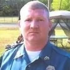 Hallie Marsh's Instagram, Twitter & Facebook