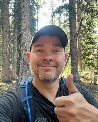 Exploring Mental Wellness and Grief with Dr. Diane Spangler🫶 In this  episode of the Voyage Clinics podcast, Dr. Sanders speaks with Dr. Diane  Spangler, a clinical psychologist with experience from institutions like