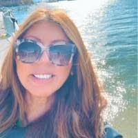 70+ perfiles de «Sevilay»