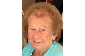 Grace Emmons's Instagram, Twitter & Facebook