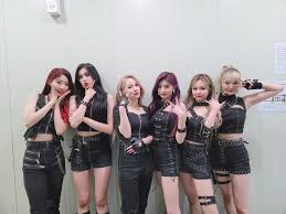 20 Tweets Con Contenido Multimedia De Everglow Official Everglow Staff Twitter Kpop Girls New Outfits Cool Girl
