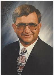 Sorry to have to post the passing of another family member. Paul Edward  Mills {Eddie} age 74 years, born Feb, 3rd, 1943, date of death March 20,  2017. Graduating from Bishop Kelly