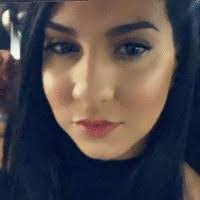 Tara Muniz's Instagram, Twitter & Facebook