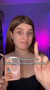 Ame este audio 😂 si soy 🙌. Primer @firstaidbeauty sombra de ojos  @alamarcosmetics base @tirtir_global bronzer @saiebeauty blush  @politesocietybeauty labios @rarebeauty máscara @hauslabs