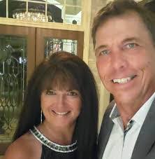 Marshall Bledsoe's Instagram, Twitter & Facebook