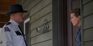 Résultat de recherche d'images pour "three billboards outside ebbing missouri"