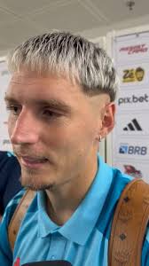 🔴⚫️⚡️, Um dos destaques da vitória do #Flamengo, Varela falou sobre ter  atuado fora da sua posição. , O uruguaio afirmou que Filipe Luís fez o  pedido para que o jogador atuasse como lateral-esquerdo, ...