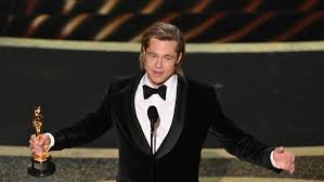 Лауреат двух премий «золотой глобус». Brad Pitt Denies Use Of Award Show Speechwriter Deadline
