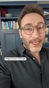 What’s your worst public speaking horror story? 🗣️