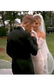 We did not find results for: Justin Hailey Bieber Emotionales Hochzeits Video Vogue Germany