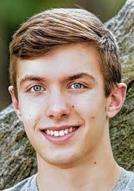 Graham valedictorian, salutatorian named