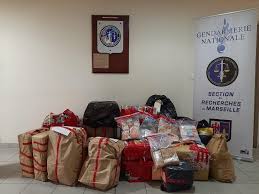 Aikido club tarascon beaucaire, demeurant au bd alphonse daudet, 13150 aikido club tarascon beaucaire, association déclarée est en activité depuis 19 ans. 70 Kilos De Cocaine Et 3 Millions D Euros Saisis Le Reseau Du Trafiquant De Tarascon Demantele Le Parisien