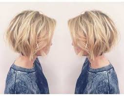 Schicke Und Auffallige Bob Frisuren Frisuren Trends Bob Frisur Haarschnitt Bob Kurzhaarschnitte