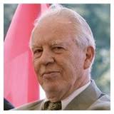 Remembering Geoffrey Pearson, OC (1925